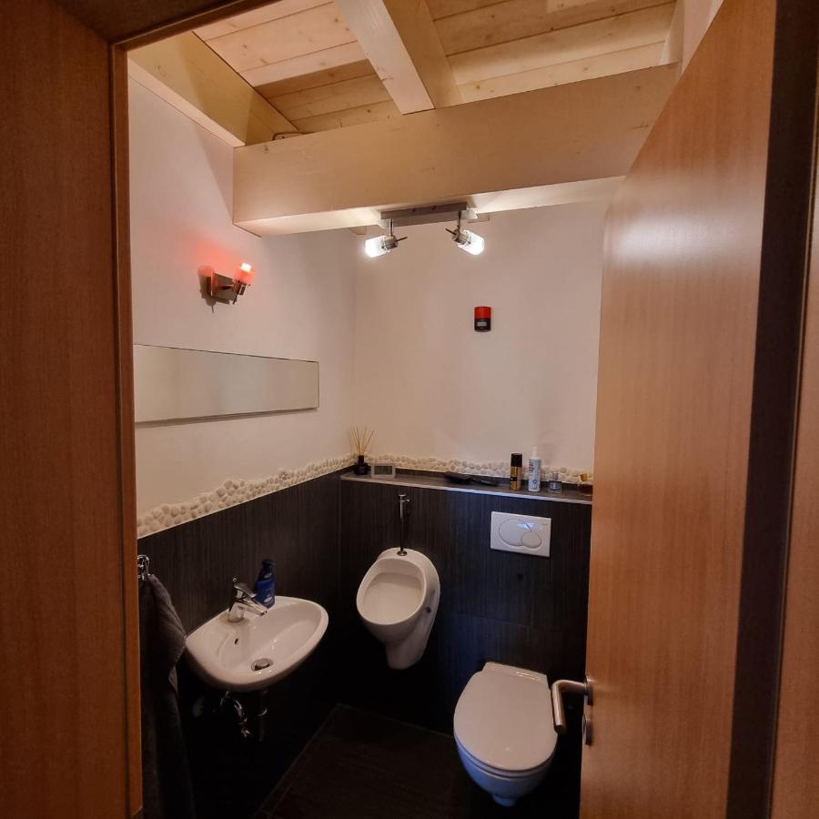Ferienwohnung Mit Balkon Oberelsbach Bagian luar foto
